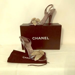 Rare Gorgeous Chanel rhinestone front high heel silver snake skin sandals 36.5